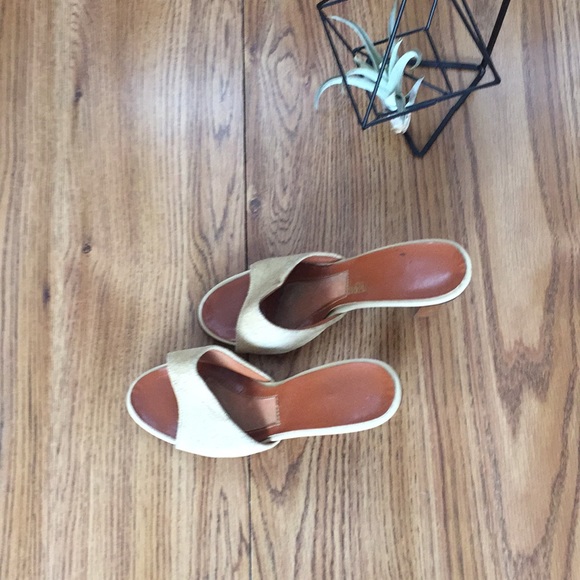 Vintage Montgomery Ward Heel Sandals - Picture 2 of 3